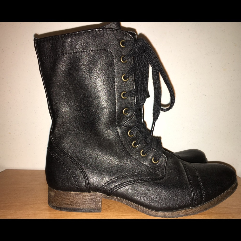 Canash Black Could Combat Boots